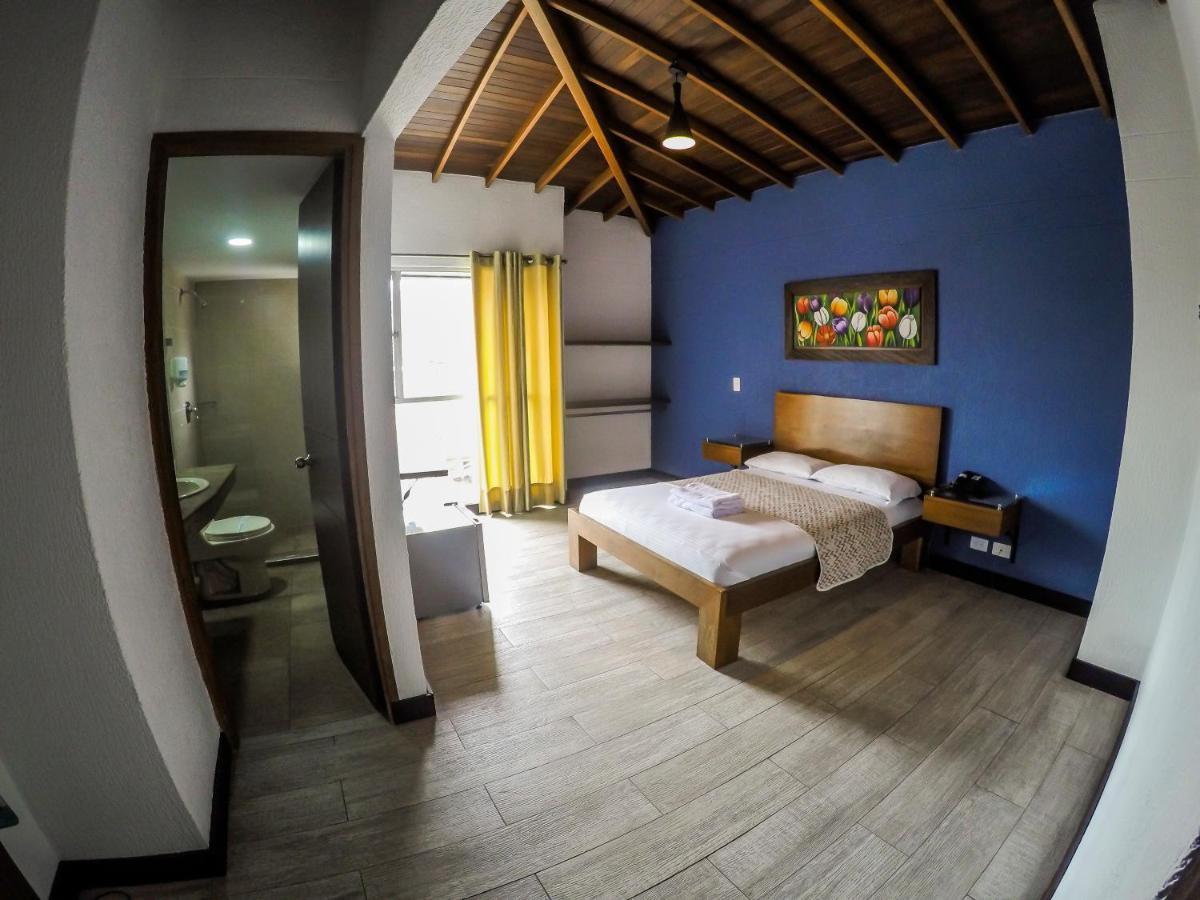 Hotel Prada Sas Бейо Екстериор снимка